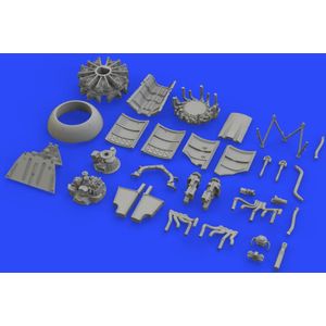 Focke Wulf Fw 190 A-8 - Engine & fuselage guns [Eduard]