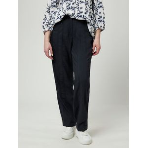 Broek Wash & Go model Babsie Van KjBrand blauw