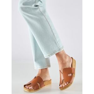 Slippers Van MUBB bruin