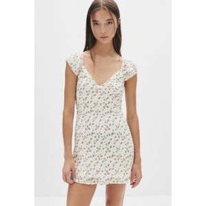 Korte Bloemenjurk Met Textuur