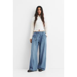 Jeans Met Wijde Pijpen En Koord