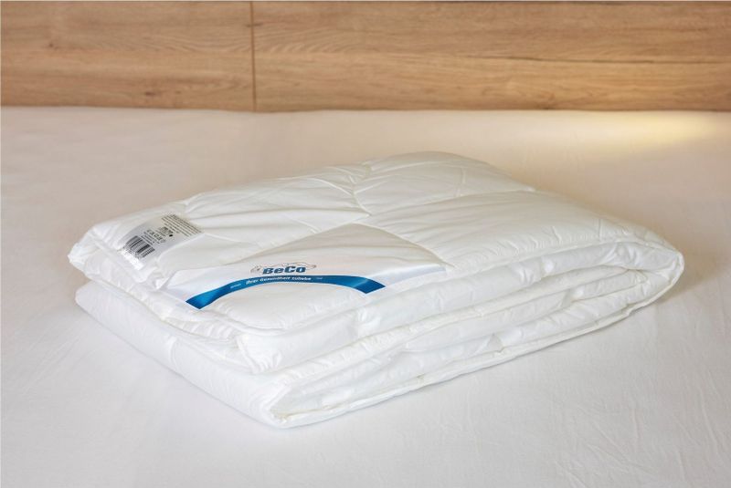 BeCoBettdecke BeCo Medibett MF50 Made in Green135 x 200 cm4-Jahreszeiten