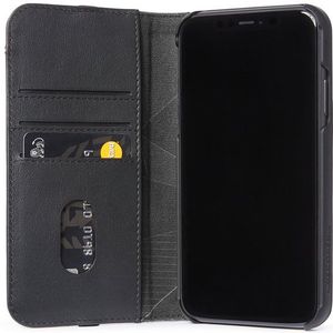 Decoded Leather Wallet iPhone 11 Hoesje Zwart