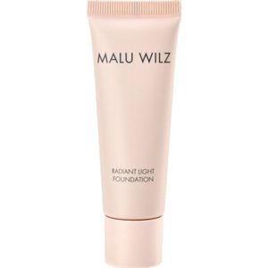 MALU WILZ Radiant Light Foundation 25 ml 05 Porcelain