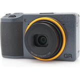 Ricoh - GR III Street Edition - Digitale Camera - Grijs - APS-C CMOS-sensor