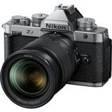 Nikon - Z f - Systeemcamera - Silver - 24-70mm f/4.0