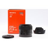 Sony SEL 35mm F/1.8 OSS Sony E + zonnekap ALC-SH112 OCCASION