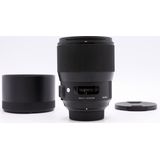 Sigma 135mm F/1.8 DG HSM ART Nikon + LH880-03 zonnekap OCCASION