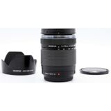 Olympus MFT 14-150mm F/4-5.6 ED MSC II M.Zuiko Digital + zonnekap LH 61C OCCASION