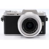 Panasonic Lumix DMC-GF7 zilver + 12-32mm F/3.5-5.6 Asph Mega OIS zilver OCCASION