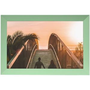 Pixie 10.1" Smart Digital Photo Frame mint