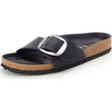 Slippers Madrid Big Buckle van rundnappaleer Birkenstock zwart
