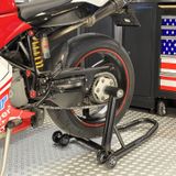 Datona Paddockstand enkelzijdige ophanging - Ducati (21,7 en 25,7 mm) -  - Zwart