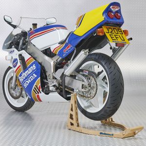Datona MotoGP Paddockstand achterwiel - goud -