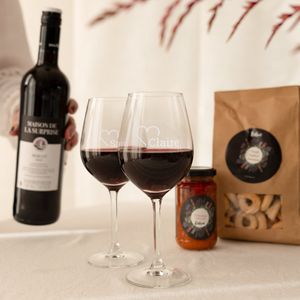 Rode wijn borrelpakket met gegraveerde glazen