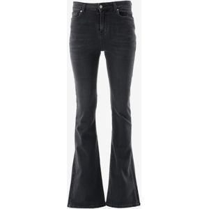 Circle of trust lizzy maat 25