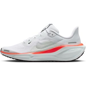 Nike - Pegasus 41 - Hardloopschoenen - Bruin