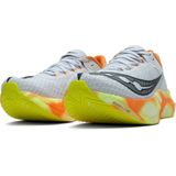 Saucony - Endorphin Pro 4 - Hardloopschoenen - Zwart - PWRRUN Technologie