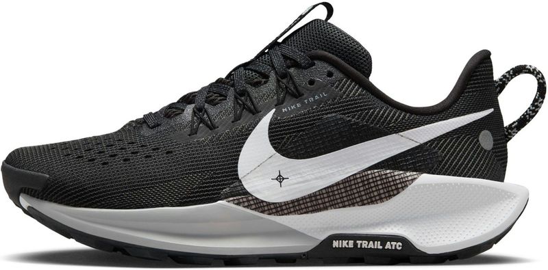 Nike - Pegasus Trail 5 - Damesschoen - Zwart/Wit - Ultra Responsieve ReactX Foam Tussenzool