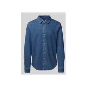 Slim Fit Jeanshemd mit Kentkragen