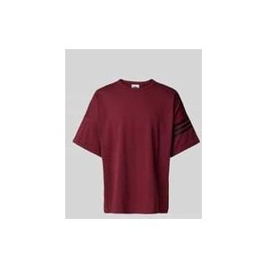 T-Shirt mit geripptem Rundhalsausschnitt
