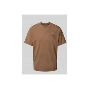 T-Shirt mit Label-Stitching
