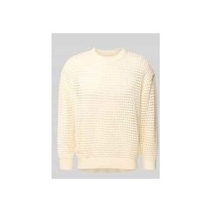 Strickpullover mit Lochmuster