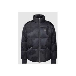 Steppjacke mit Allover-Muster