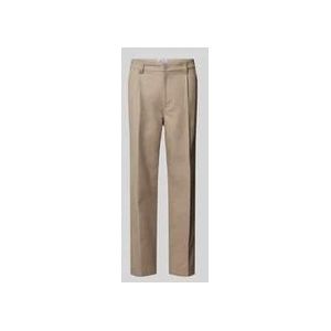 Stoffhose mit französischen Eingrifftaschen