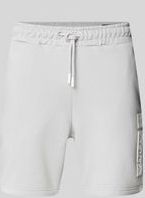 Regular Fit Sweatshorts mit Label-Print