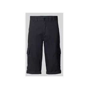 Bermudas mit Cargotaschen