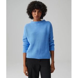 Blauwe gebreide trui