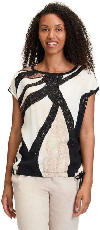 Betty & Co - T-shirt - Zwart - Allover Print