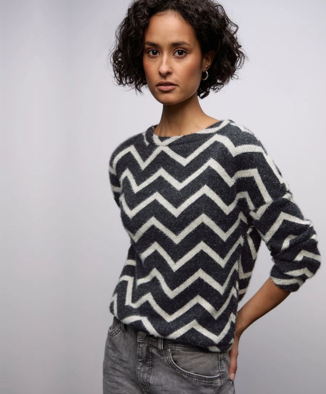 Street One Dames Pluizig shirt in Zwart, in size: 34