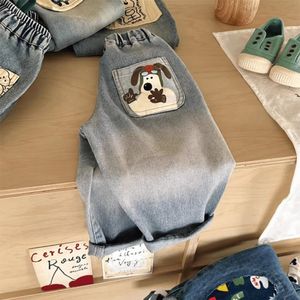 Mini Fashion™ - Gerader Schnitt - Freizeitjeans Hund / 110 (3-4 Jahre) | Pädagogisches Holzspielzeug
