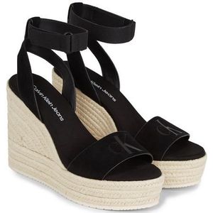 Calvin Klein Sleehaksandaaltjes WEDGE SANDAL SU MG BTW zomerschoen, sandaal, keilhak, met klittenbandjes