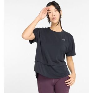 New Balance Runningshirt met merk