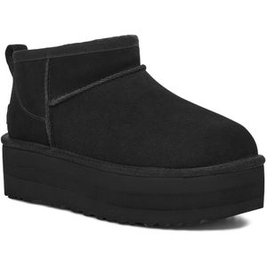 UGG Winterlaarzen Classic Ultra Mini Platform plateau-boot, trend, instapschoen met plateauzool