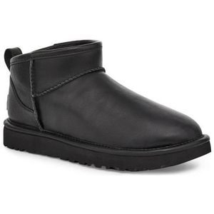 UGG Winterlaarzen Classic Ultra Mini met een warme voering