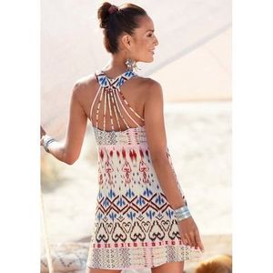 Buffalo Strandjurk met mooie bandjes en etnische print, mini jurk, zomerjurk