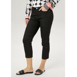 Aniston SELECTED Straight jeans in verkorte cropped lengte