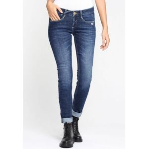 GANG Skinny fit jeans 94Nele met rond juk en driehoekige inzetstukken aan de zijkant voor een geweldig silhouet