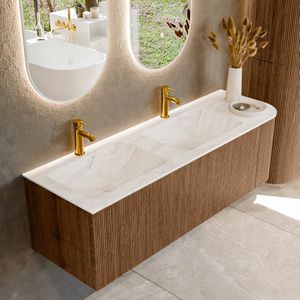 Mondiaz KURVE-DLUX 145 cm Onderkast Greeploos 1 Lade Met Deuren Walnut, Wastafel Solid Surface Links Ostra 2 Kraangaten Zonder Spiegel (KRVLEA145R1L1D2KD-Wal/Ost)