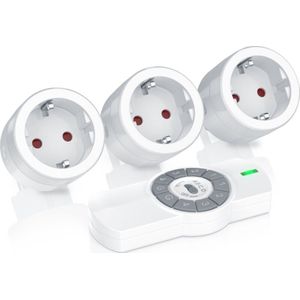 Bearware - Funksteckdosen-Set für den Innenbereich 3x Funksteckdosen + Fernbedienung / max. 25m