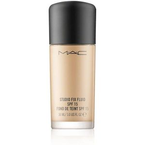 MAC Cosmetics Studio Fix Fluid Foundation SPF 15 - NC15