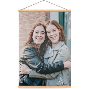 Gepersonaliseerde poster met houten posterhanger 40x50