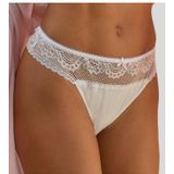 LASCANA High-Waist-String mit breitem Bund aus floraler Spitze