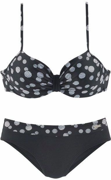LASCANA Bügel-Bikini mit einer schlichten Schlaufe zwischen den Cups
