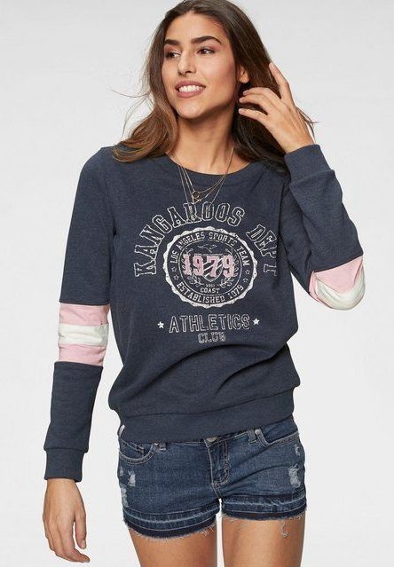 KangaROOS Sweatshirt Langarm, figurumschmeichelnde Passform, bedruckte Optik