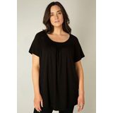 Base Level Curvy T-Shirt Yokia In formstabiler Baumwoll-Mischqualität
